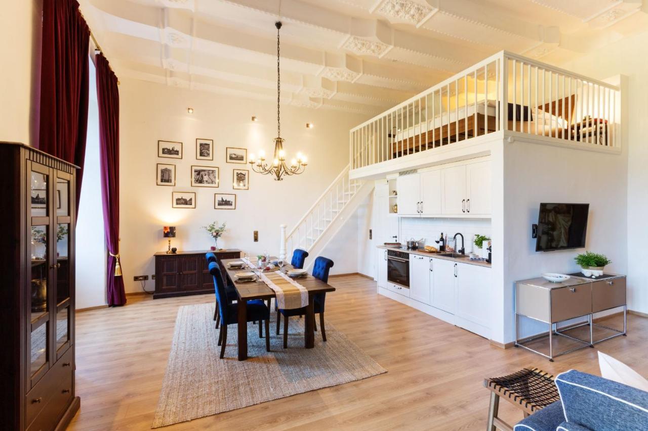 Ferienwohnung Saalstube - Schloss Adolphsburg 키르훈뎀 외부 사진